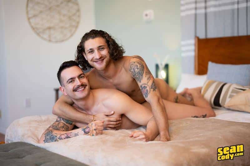 David-Handful-Guido-Sean-Cody-8-image-gay-porn